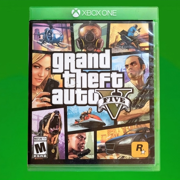 GRAND THEFT AUTO V XBOX ONE - Picture 1 of 4